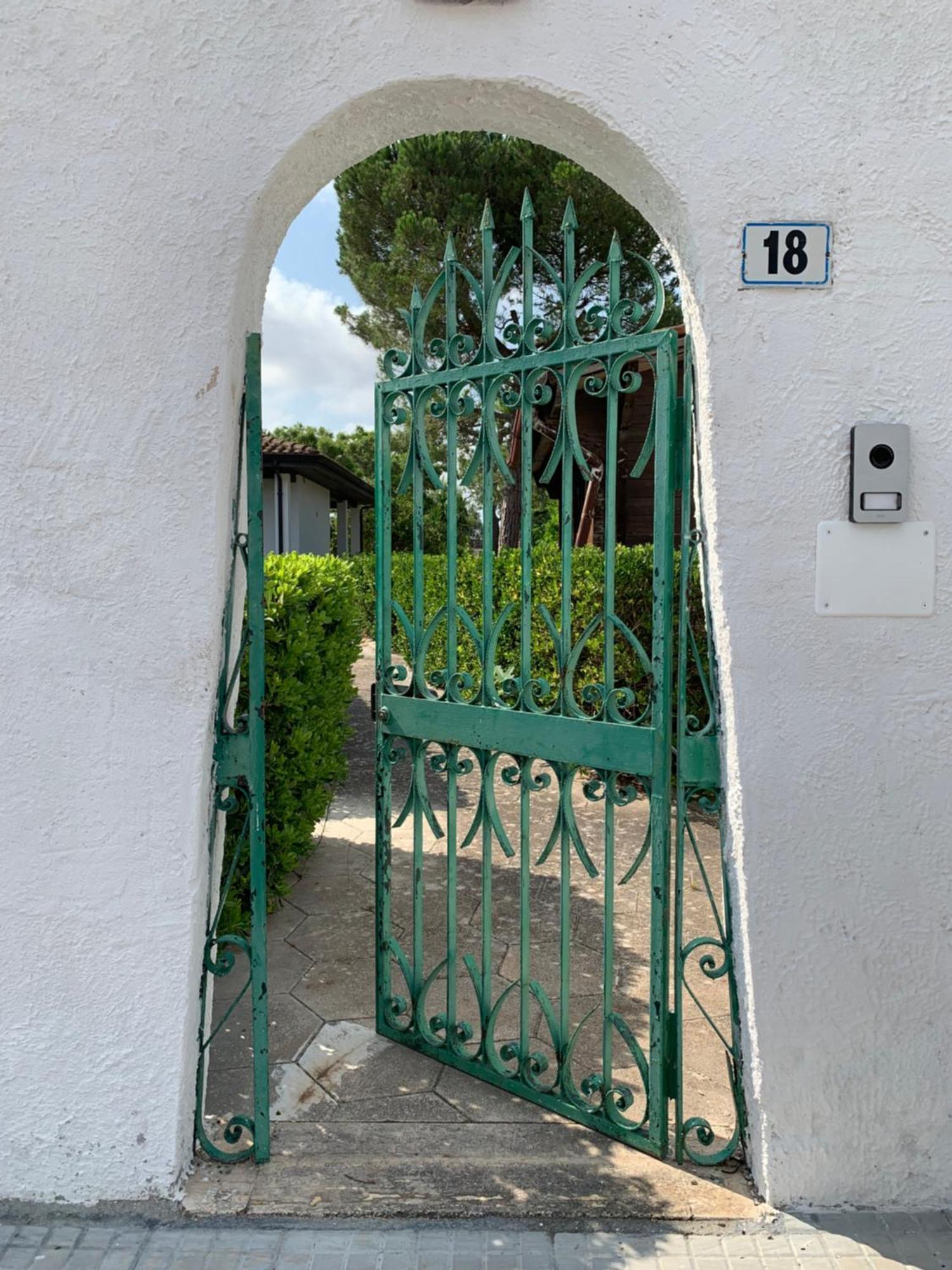 A Casa Di Alfredo Depandance In Villa Lecce Exterior foto
